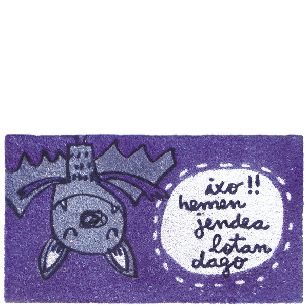 Doormat "ixo!! Hemen jendea lotan dago" violet